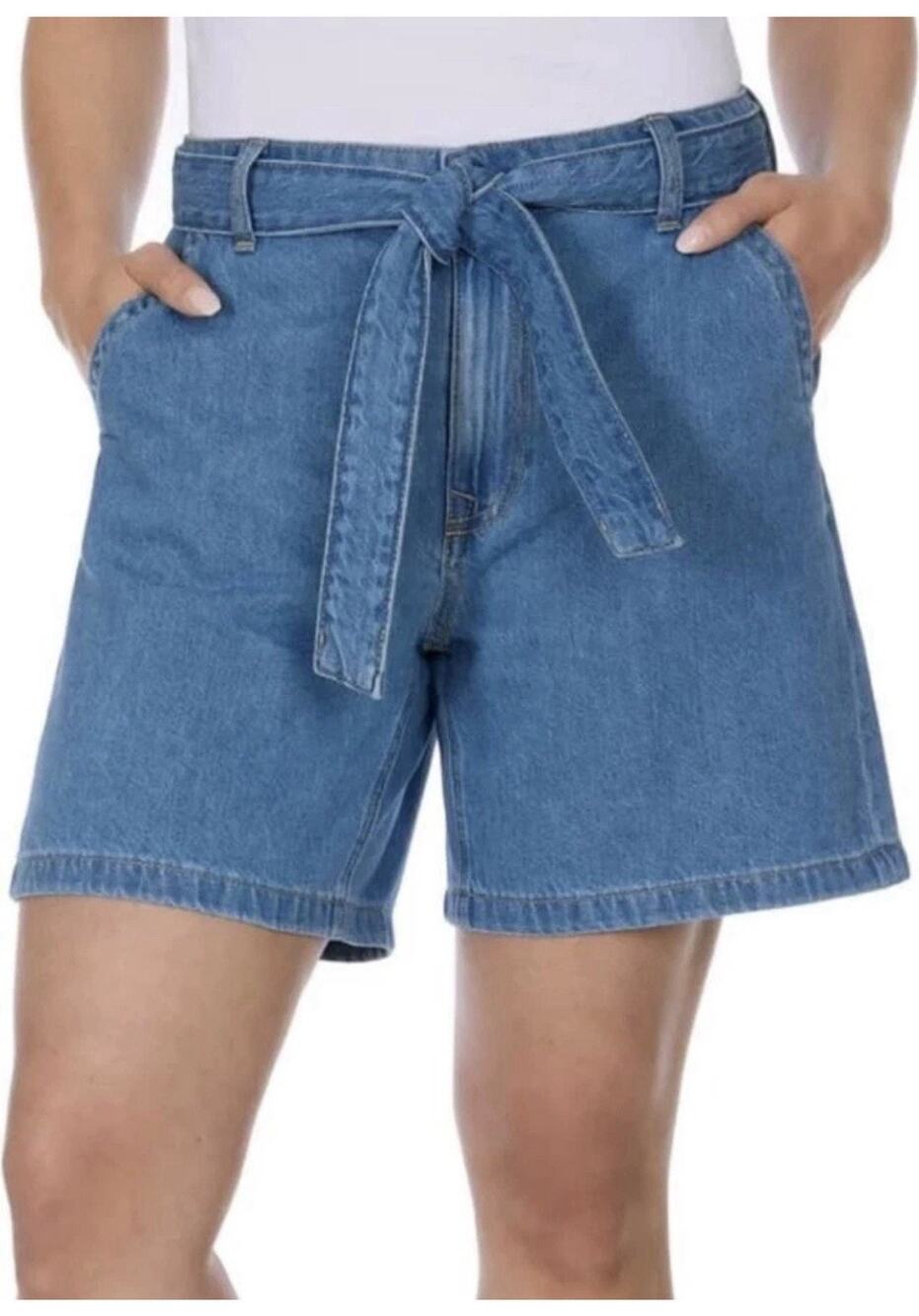 Tommy Hilfiger Women's Cotton High Rise Belted Denim Short, Medium Wash, 4